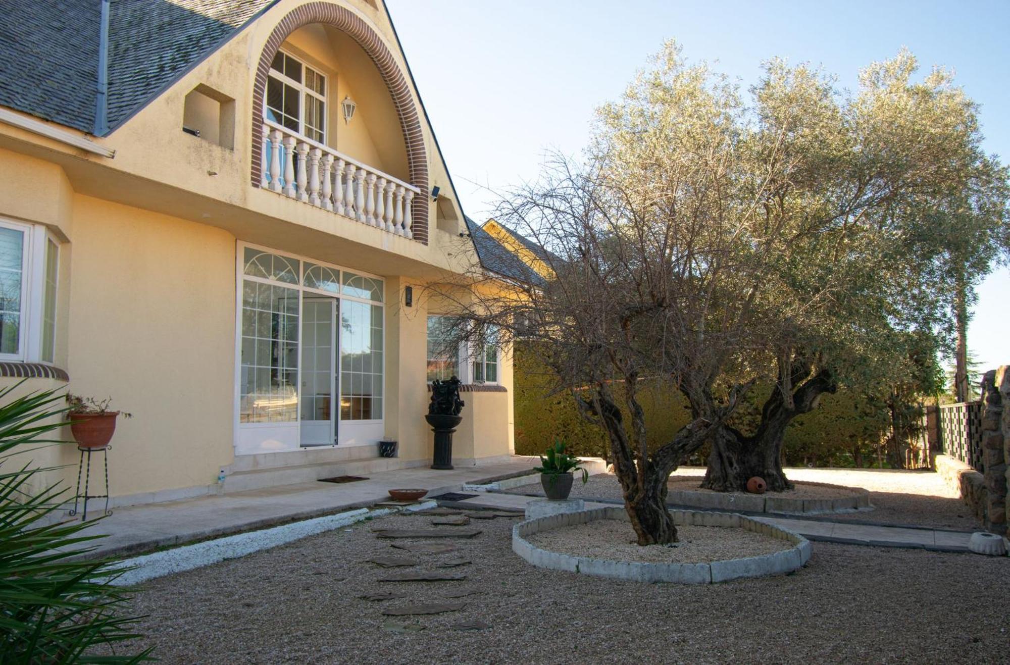 Villa Quiroga Villaviciosa de Odón Exterior foto